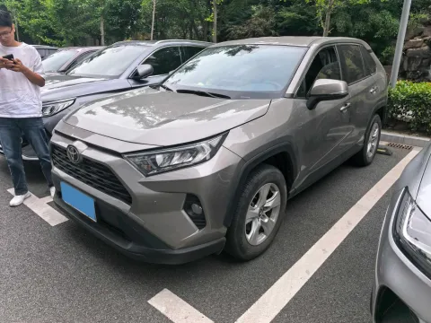 2022 TOYOTA RAV4,autocango,china used car exporter,china ev exporter,chinese used car exporter,chinese used ev exporter