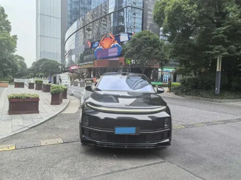 2023 Li L7 Range Extended 154HP REEV 40.9KWH,autocango,china used car exporter,china ev exporter,chinese used car exporter,chinese used ev exporter