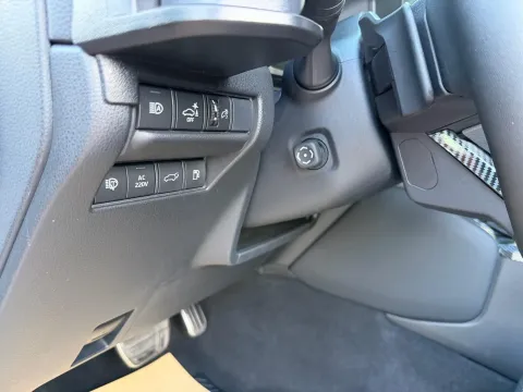 2025 Toyota Land Cruiser Prado 2.4T 282HP L4 8AT Hybrid 5.1KWH