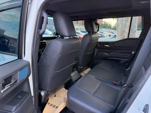 2025 Toyota Land Cruiser Prado 2.4T 282HP L4 8AT Hybrid 5.1KWH
