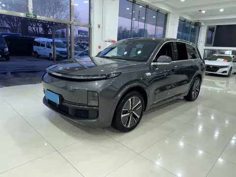 2024 VOLVO S60,autocango,china used car exporter,china ev exporter,chinese used car exporter,chinese used ev exporter
