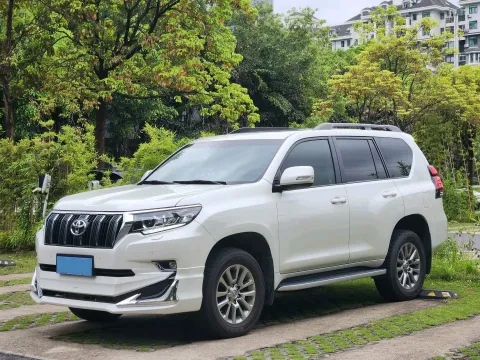 2018 MERCEDES-BENZ E CLASS,autocango,china used car exporter,china ev exporter,chinese used car exporter,chinese used ev exporter