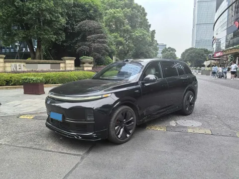 2023 LI L7,autocango,china used car exporter,china ev exporter,chinese used car exporter,chinese used ev exporter