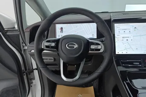 2024 GAC Trumpchi M8 2.0T 252HP L4 8AT