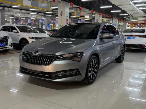 2024 Skoda Superb 1.4T 150HP L4 7DCT,autocango,china used car exporter,china ev exporter,chinese used car exporter,chinese used ev exporter