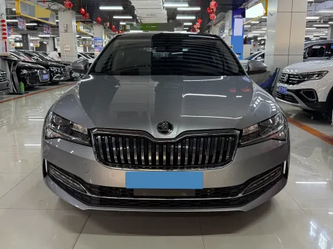 2024 Skoda Superb 1.4T 150HP L4 7DCT,autocango,china used car exporter,china ev exporter,chinese used car exporter,chinese used ev exporter