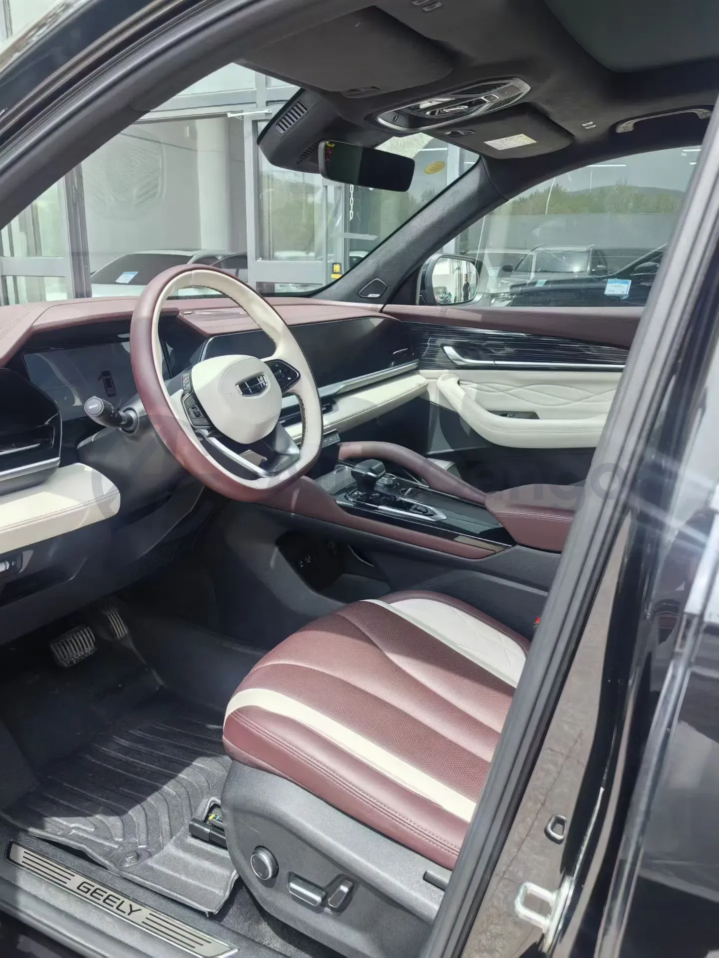 2023 Geely Monjaro 2.0T 238HP L4 8AT,autocango,china used car exporter,china ev exporter,chinese used car exporter,chinese used ev exporter
