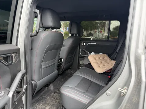2025 Jetour Traveller 2.0T 254HP L4 8AT