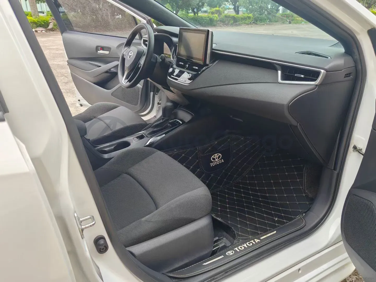 2021 Toyota Levin 1.2T 116HP L4 CVT,autocango,china used car exporter,china ev exporter,chinese used car exporter,chinese used ev exporter