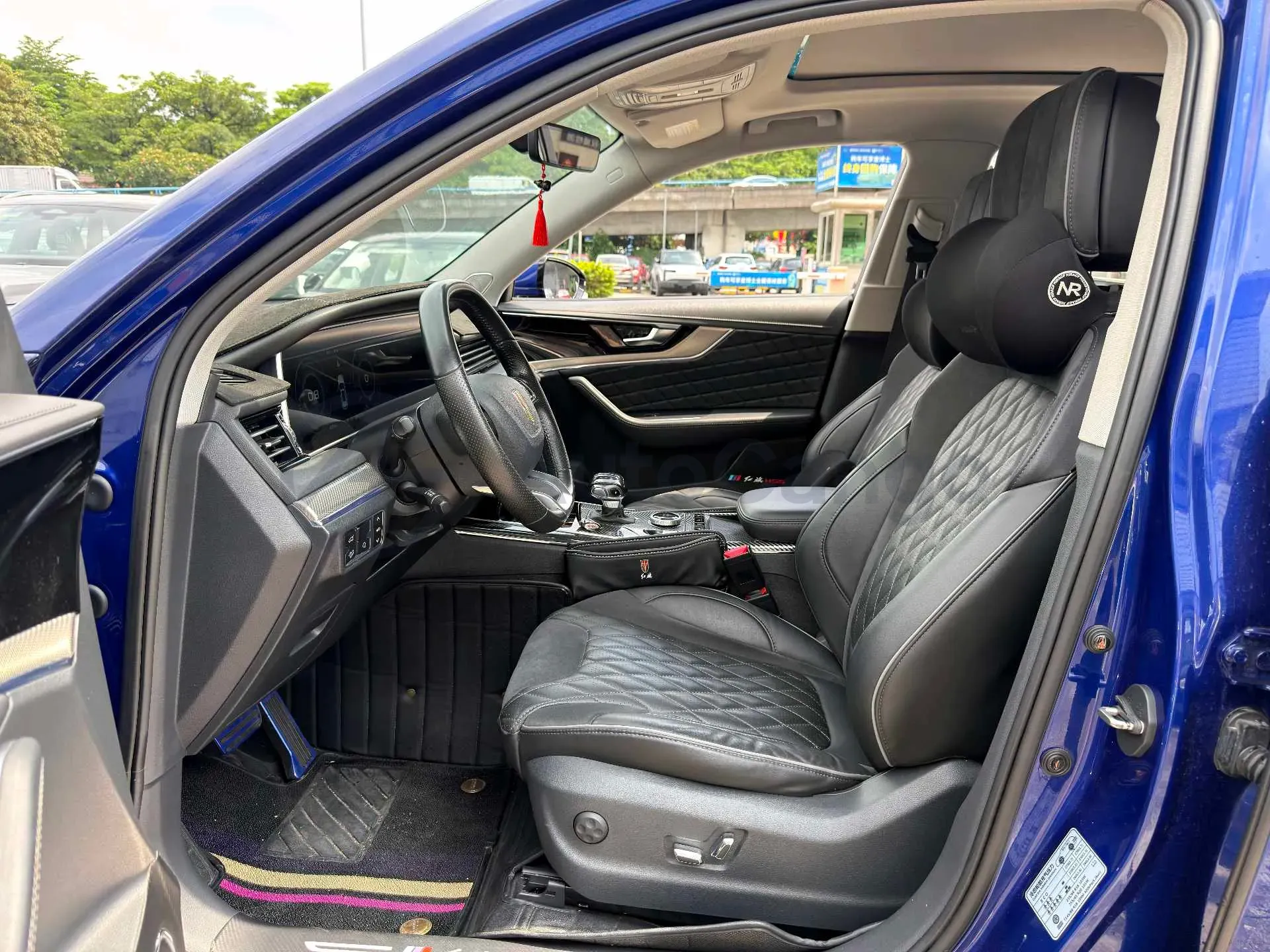 2019 HongQi HS5 2.0T 224HP L4 6AT,autocango,china used car exporter,china ev exporter,chinese used car exporter,chinese used ev exporter