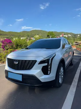 2022 CADILLAC XT4,autocango,china used car exporter,china ev exporter,chinese used car exporter,chinese used ev exporter