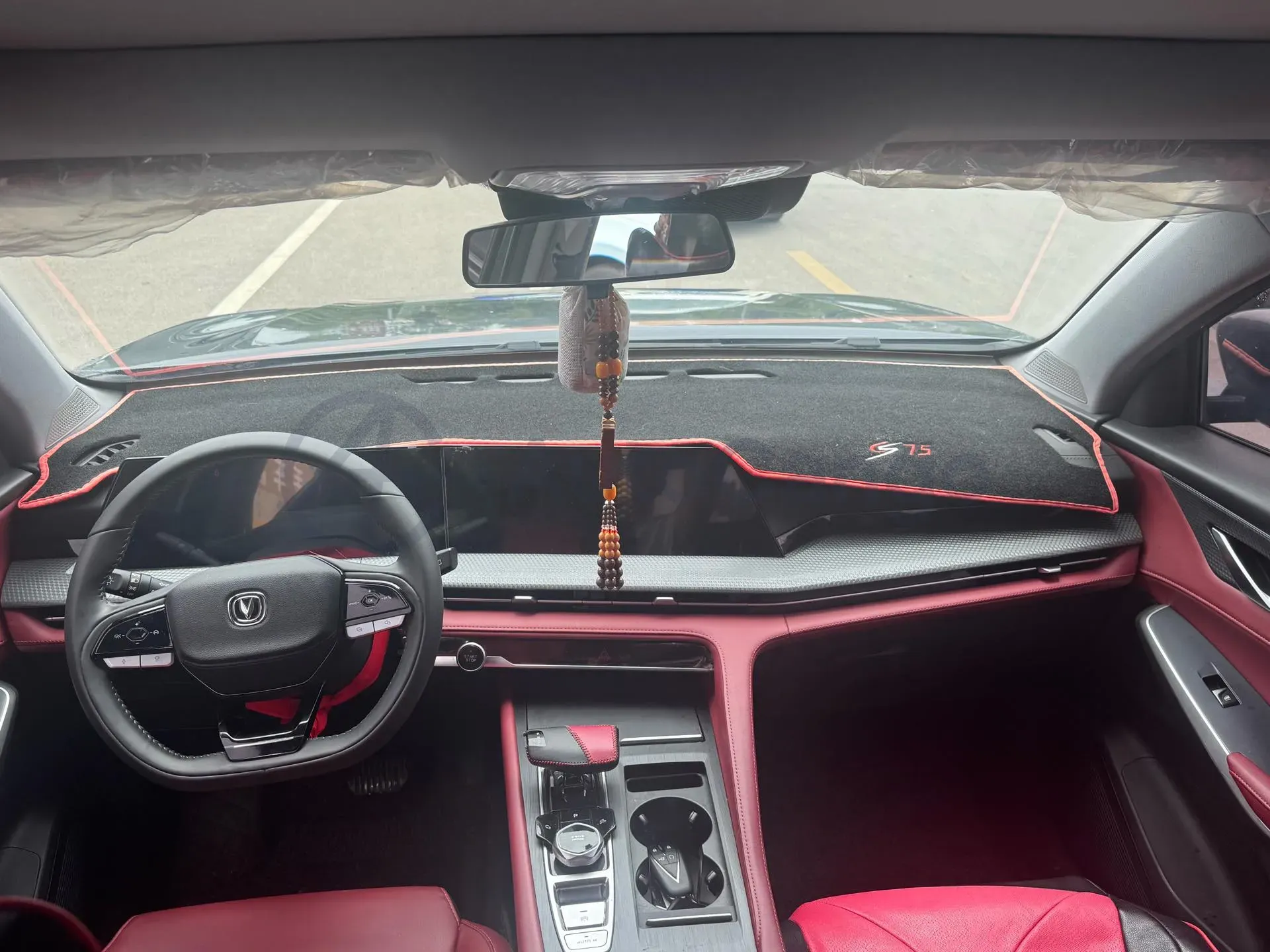 2022 ChangAn CS75 Plus 1.5T 188HP L4 8AT,autocango,china used car exporter,china ev exporter,chinese used car exporter,chinese used ev exporter