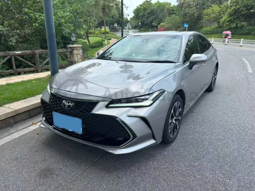 2023 Toyota Avalon 2.5L 207HP L4 8AT,autocango,china used car exporter,china ev exporter,chinese used car exporter,chinese used ev exporter