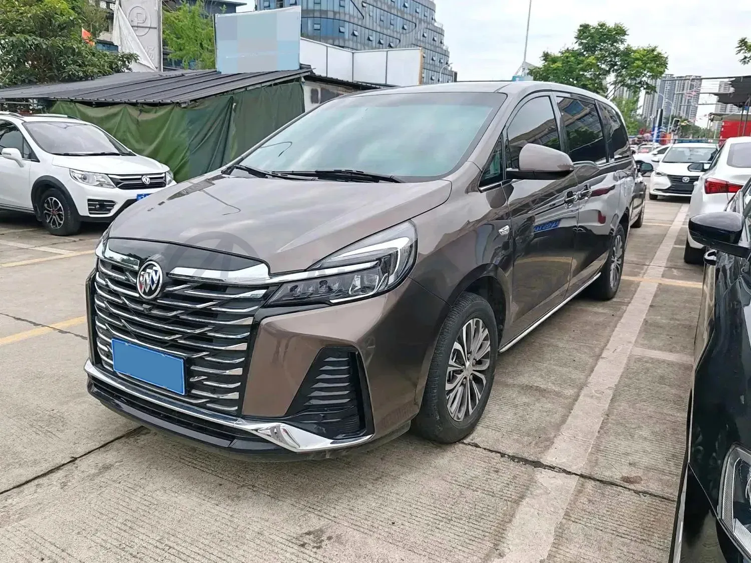 2023 Buick GL8 2.0T 237HP L4 9AT,autocango,china used car exporter,china ev exporter,chinese used car exporter,chinese used ev exporter