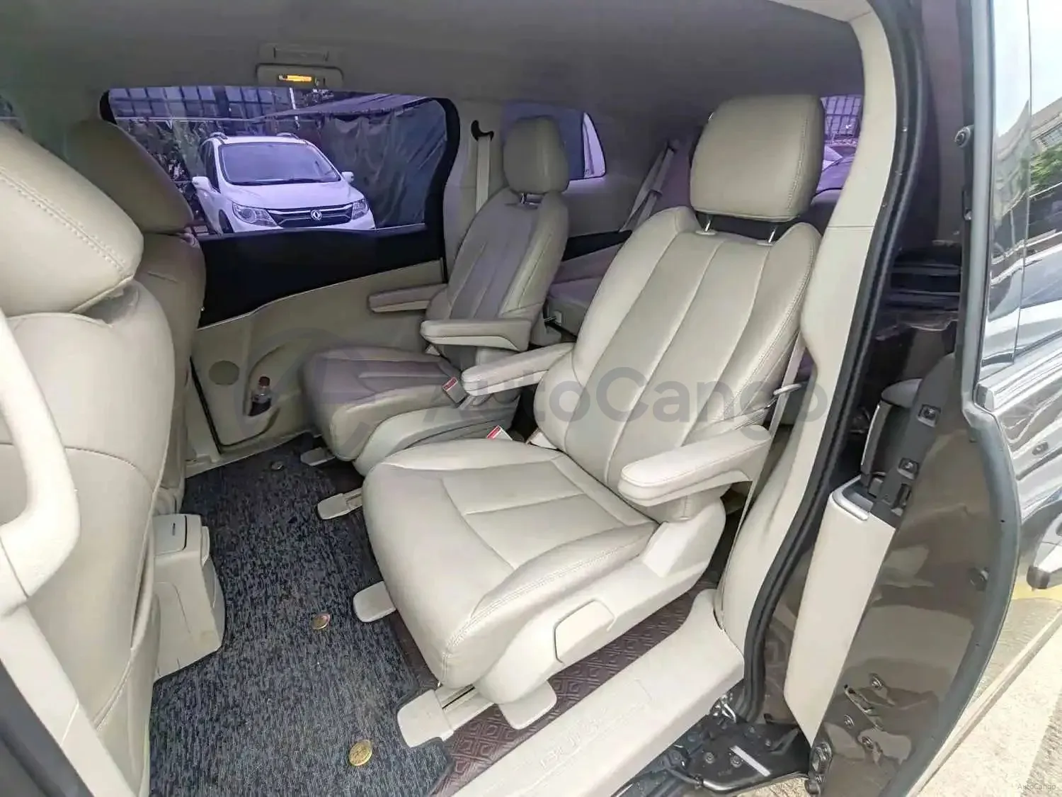 2023 Buick GL8 2.0T 237HP L4 9AT,autocango,china used car exporter,china ev exporter,chinese used car exporter,chinese used ev exporter