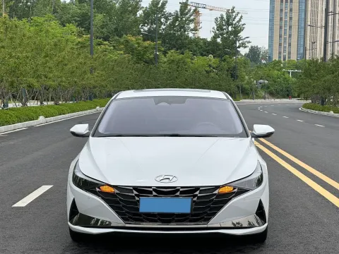 2022 Hyundai Elantra 1.5L 115HP L4 CVT,autocango,china used car exporter,china ev exporter,chinese used car exporter,chinese used ev exporter