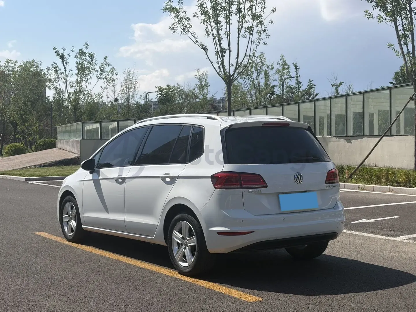 2016 Volkswagen Golf Sportsvan 1.6L 110HP L4 6AT,autocango,china used car exporter,china ev exporter,chinese used car exporter,chinese used ev exporter