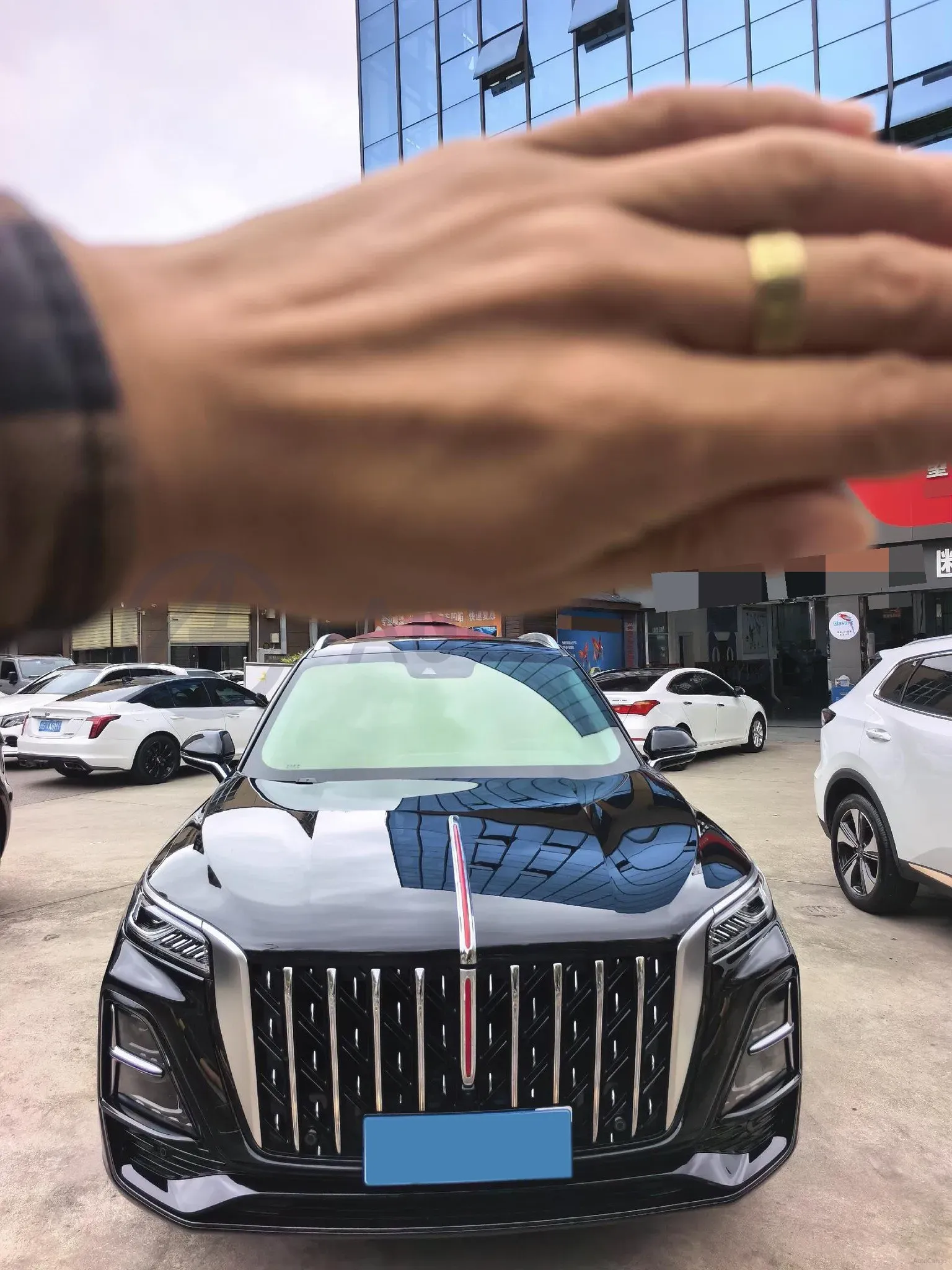 2023 HongQi HS5 2.0T 252HP L4 8AT,autocango,china used car exporter,china ev exporter,chinese used car exporter,chinese used ev exporter
