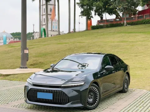 2024 TOYOTA CROWN,autocango,china used car exporter,china ev exporter,chinese used car exporter,chinese used ev exporter