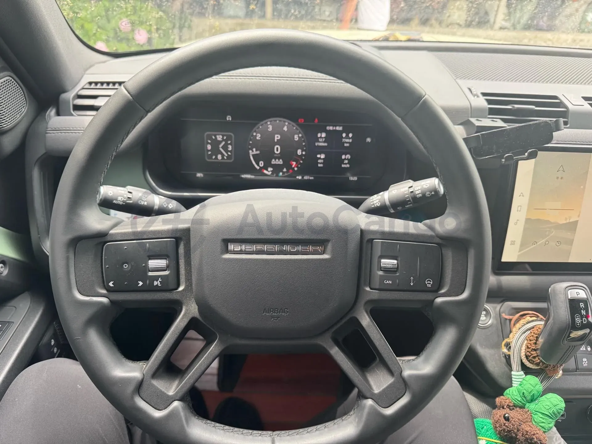 2023 Land Rover Defender 3.0T 400HP L6 8AT,autocango,china used car exporter,china ev exporter,chinese used car exporter,chinese used ev exporter