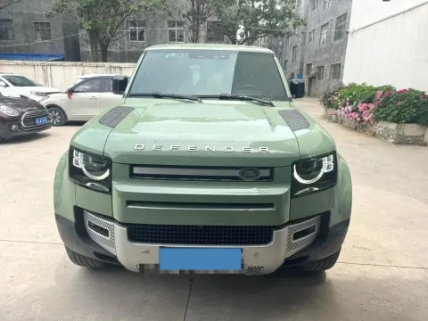 2023 Land Rover Defender 3.0T 400HP L6 8AT