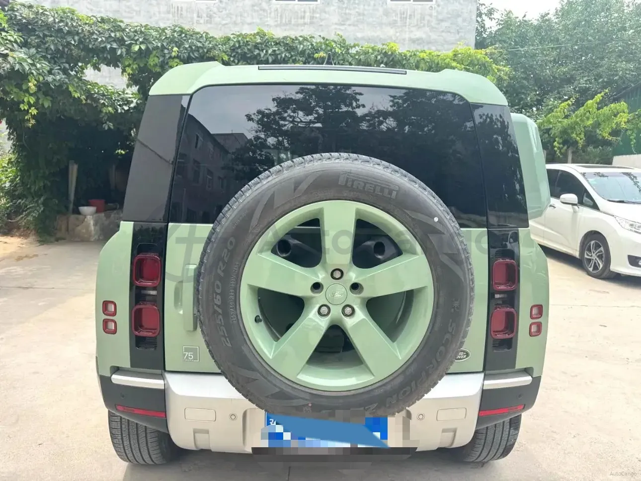 2023 Land Rover Defender 3.0T 400HP L6 8AT,autocango,china used car exporter,china ev exporter,chinese used car exporter,chinese used ev exporter