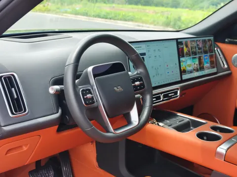 2024 Li L9 Range Extended 154HP REEV 52.3KWH,autocango,china used car exporter,china ev exporter,chinese used car exporter,chinese used ev exporter
