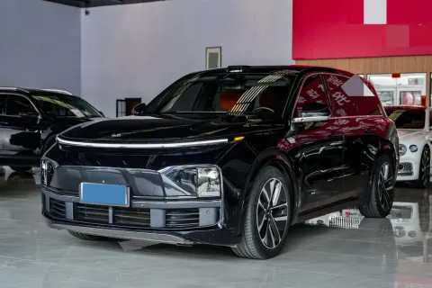 2022 LI L9,autocango,china used car exporter,china ev exporter,chinese used car exporter,chinese used ev exporter
