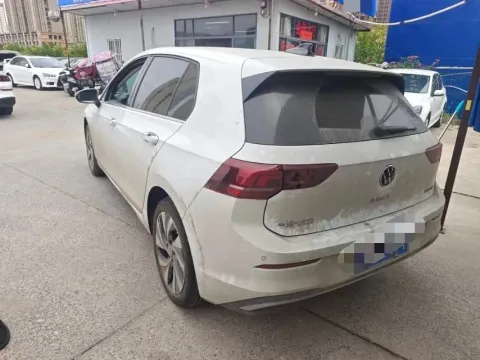 2025 Volkswagen Golf 1.5T 160HP L4 7DCT