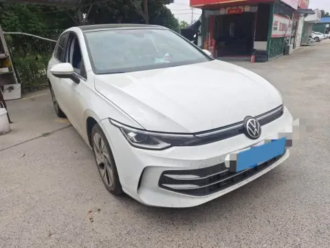 2025 Volkswagen Golf 1.5T 160HP L4 7DCT