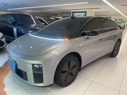 2025 LI I6,autocango,china used car exporter,china ev exporter,chinese used car exporter,chinese used ev exporter
