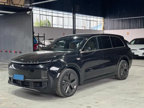 2025 LI L9,autocango,china used car exporter,china ev exporter,chinese used car exporter,chinese used ev exporter