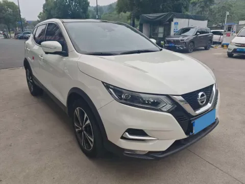 2021 Nissan Qashqai 2.0L 151HP L4 CVT,autocango,china used car exporter,china ev exporter,chinese used car exporter,chinese used ev exporter