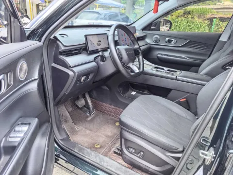 2025 Chery Tiggo 8 Plus 1.6T 197HP L4 7DCT