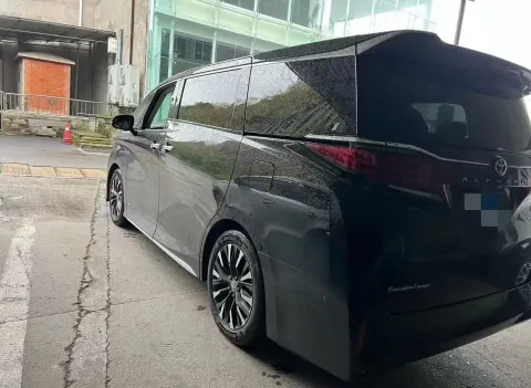 2024 Toyota Alphard 2.5L 190HP L4 E-CVT Hybrid,autocango,china used car exporter,china ev exporter,chinese used car exporter,chinese used ev exporter