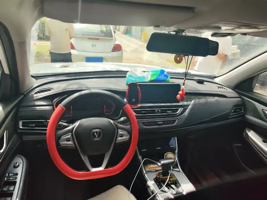2022 ChangAn CS75 1.5T 180HP L4 7DCT,autocango,china used car exporter,china ev exporter,chinese used car exporter,chinese used ev exporter