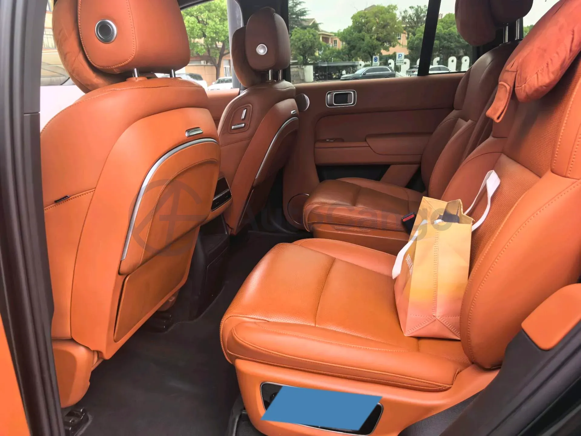 2023 Li L8 Range Extended 154HP REEV 40.9KWH,autocango,china used car exporter,china ev exporter,chinese used car exporter,chinese used ev exporter