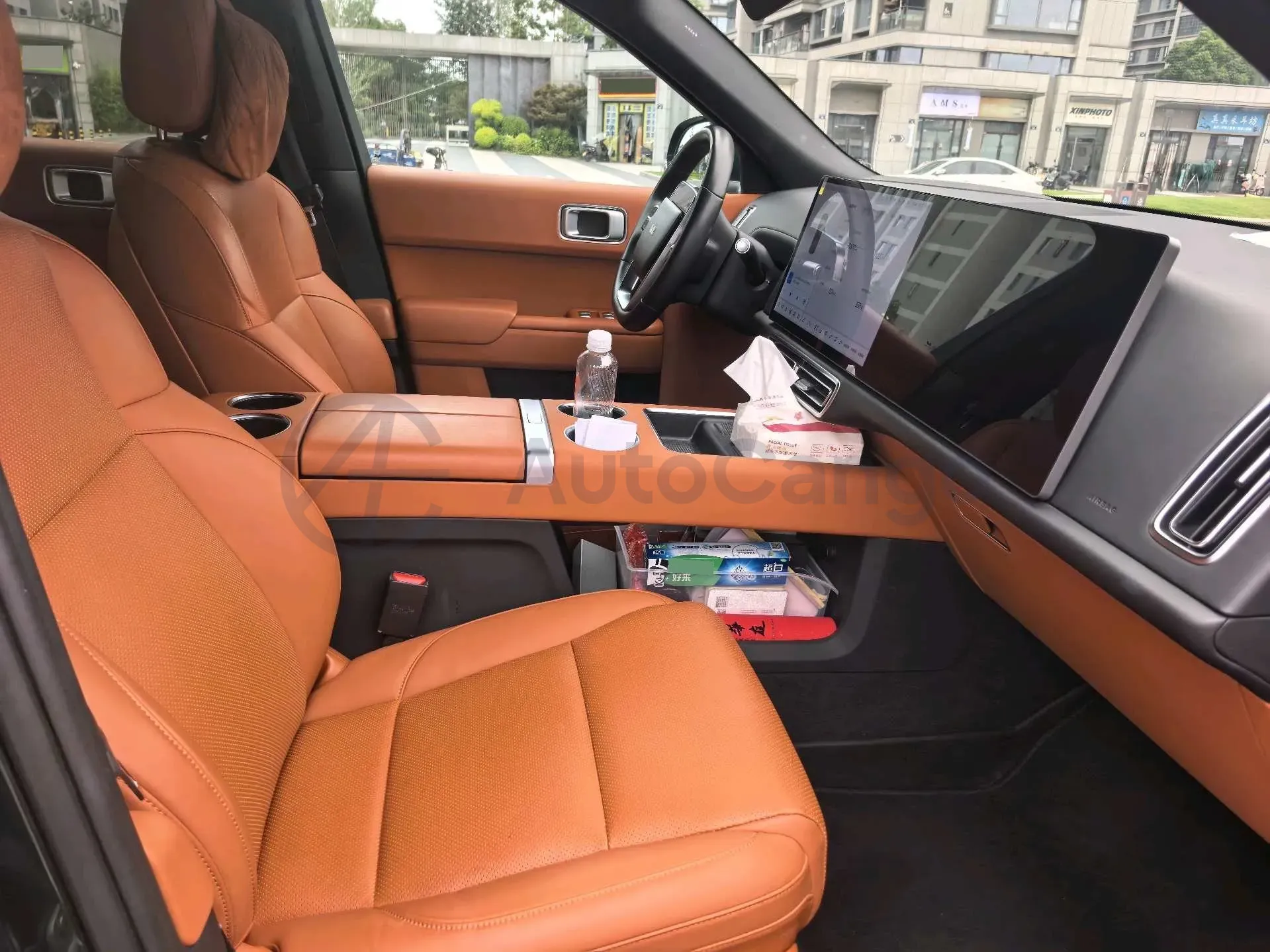 2023 Li L8 Range Extended 154HP REEV 40.9KWH,autocango,china used car exporter,china ev exporter,chinese used car exporter,chinese used ev exporter