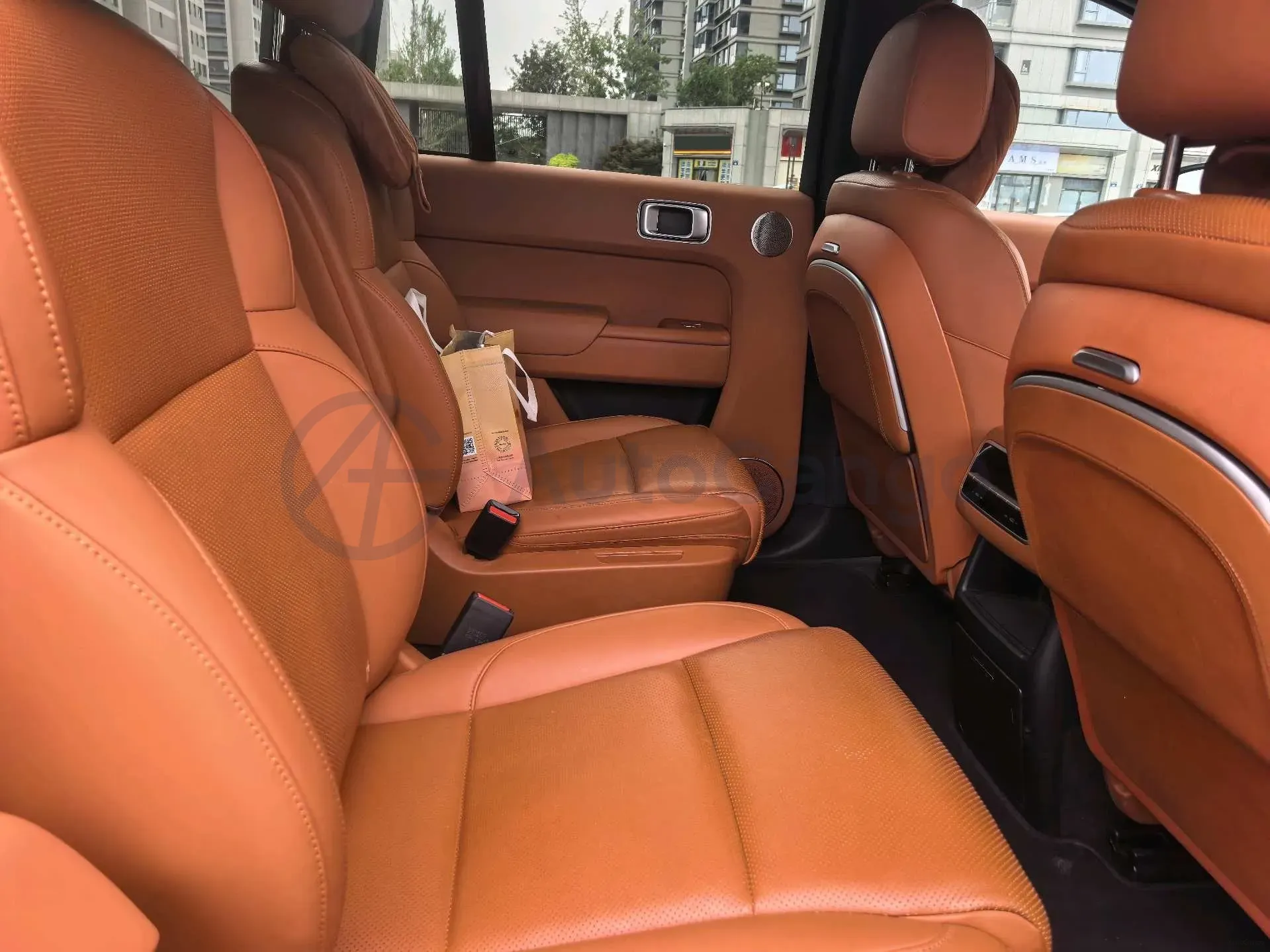 2023 Li L8 Range Extended 154HP REEV 40.9KWH,autocango,china used car exporter,china ev exporter,chinese used car exporter,chinese used ev exporter