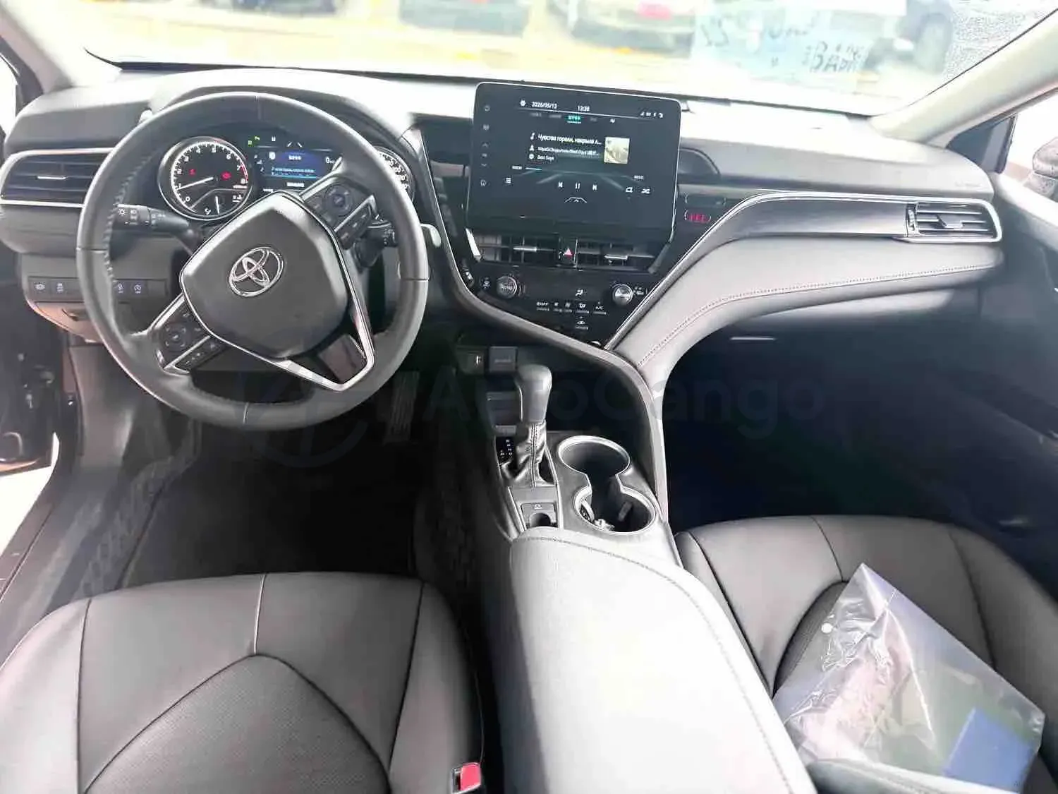 2021 Toyota Camry 2.0L 178HP L4 CVT,autocango,china used car exporter,china ev exporter,chinese used car exporter,chinese used ev exporter