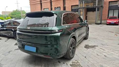 2023 Li L8 Range Extended 154HP REEV 40.9KWH