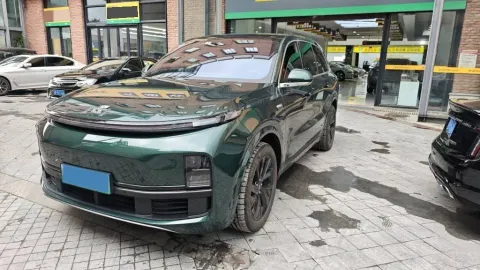 2023 LI L8,autocango,china used car exporter,china ev exporter,chinese used car exporter,chinese used ev exporter