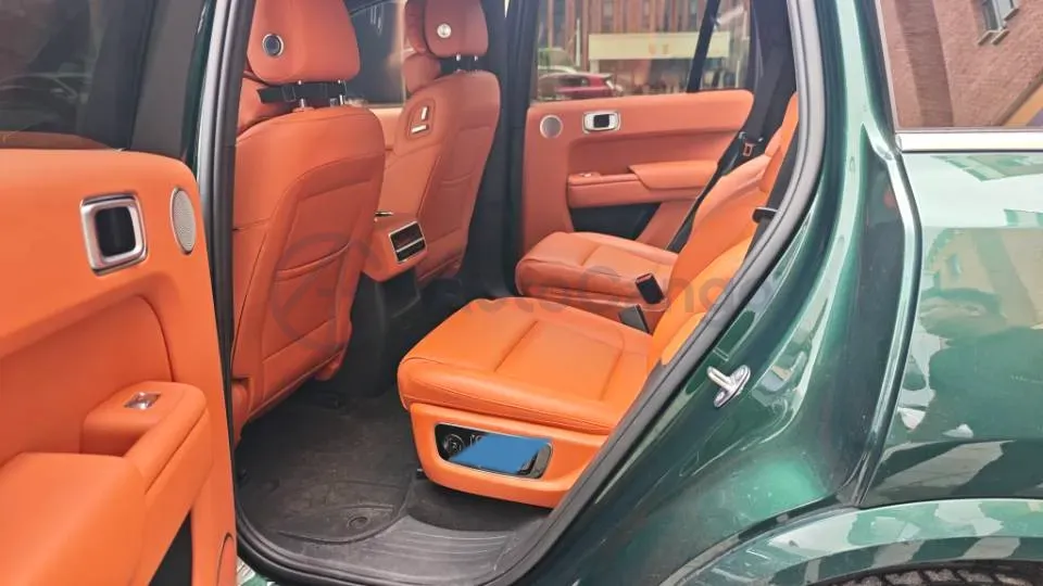 2023 Li L8 Range Extended 154HP REEV 40.9KWH,autocango,china used car exporter,china ev exporter,chinese used car exporter,chinese used ev exporter
