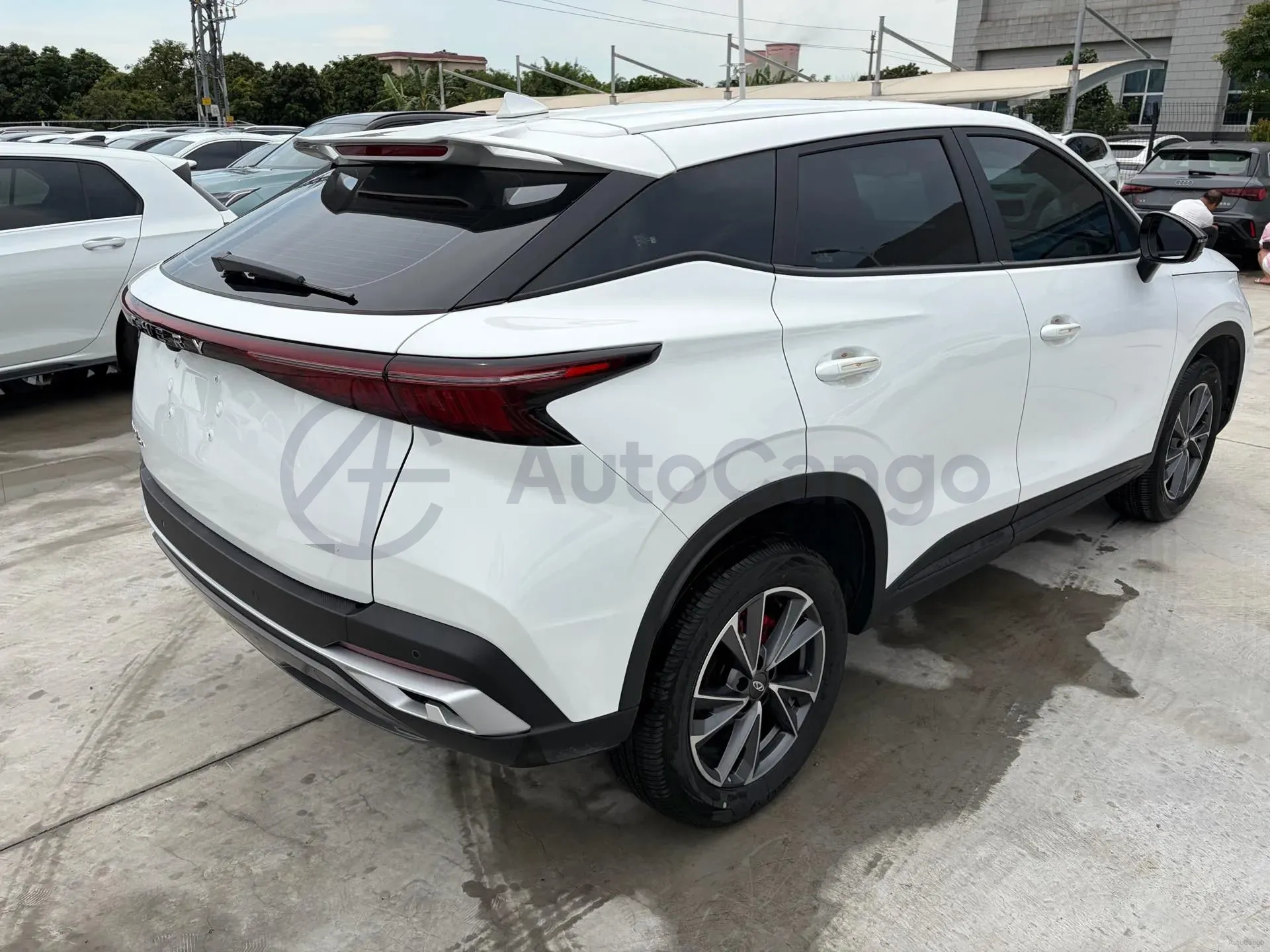 2025 Chery Tiggo 5x 1.5T 156HP L4 CVT,autocango,china used car exporter,china ev exporter,chinese used car exporter,chinese used ev exporter