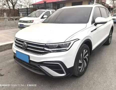 2023 VOLKSWAGEN TIGUAN L,autocango,china used car exporter,china ev exporter,chinese used car exporter,chinese used ev exporter