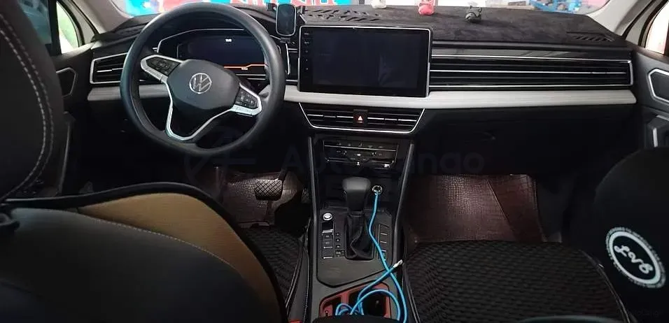 2023 Volkswagen Tiguan L 1.5T 160HP L4 7DCT,autocango,china used car exporter,china ev exporter,chinese used car exporter,chinese used ev exporter
