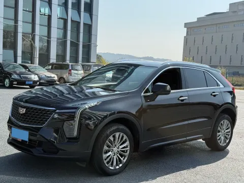 2023 CADILLAC XT4,autocango,china used car exporter,china ev exporter,chinese used car exporter,chinese used ev exporter