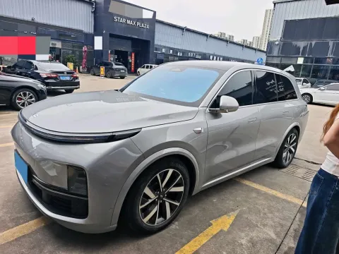 2023 LI L7,autocango,china used car exporter,china ev exporter,chinese used car exporter,chinese used ev exporter