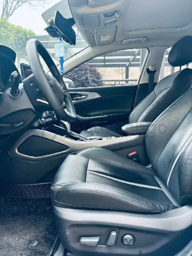 2021 Hyundai La Festa 1.6T 204HP L4 7DCT,autocango,china used car exporter,china ev exporter,chinese used car exporter,chinese used ev exporter