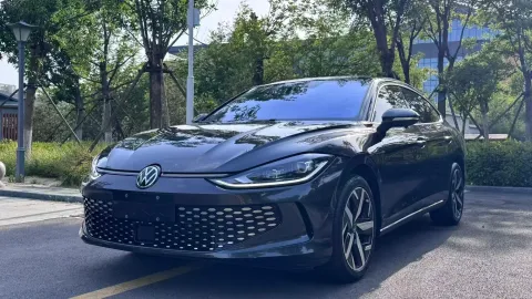 2023 VOLKSWAGEN LAMANDO,autocango,china used car exporter,china ev exporter,chinese used car exporter,chinese used ev exporter
